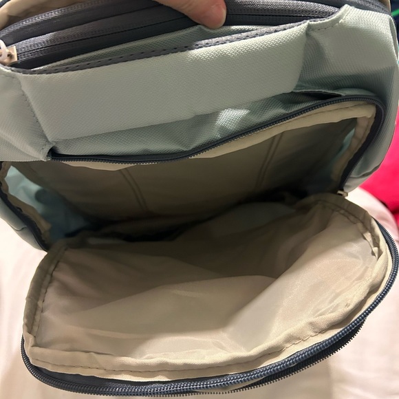 High Sierra Swerve Pro Backpack - Picture 12 of 16